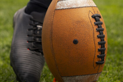 Bien choisir ses crampons de rugby : ce que chaque joueur devrait savoir